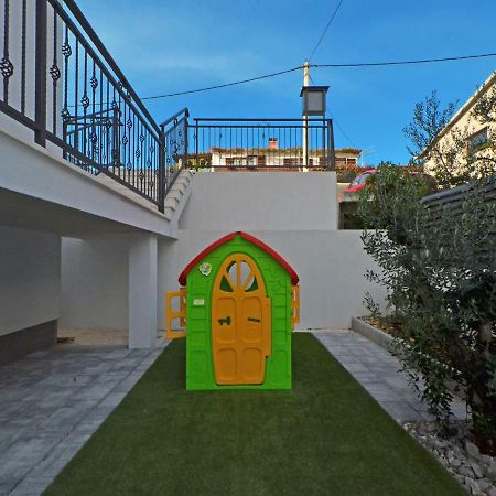 Deluxe Apartman Porto Трогір Екстер'єр фото