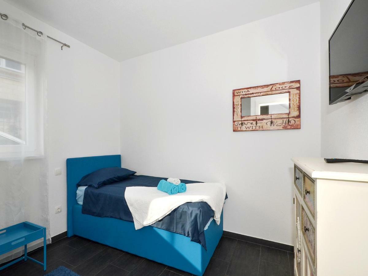 Deluxe Apartman Porto Трогір Екстер'єр фото