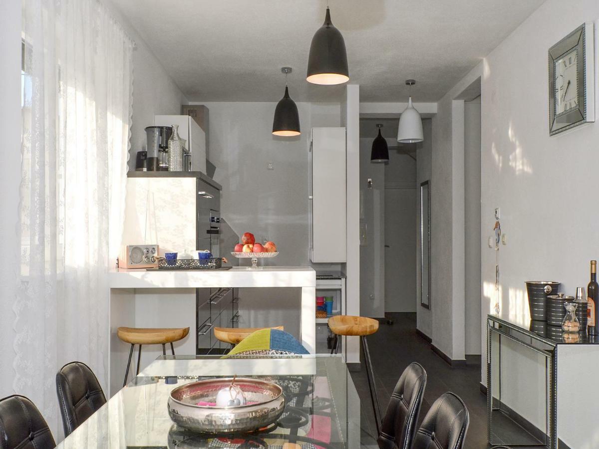 Deluxe Apartman Porto Трогір Екстер'єр фото