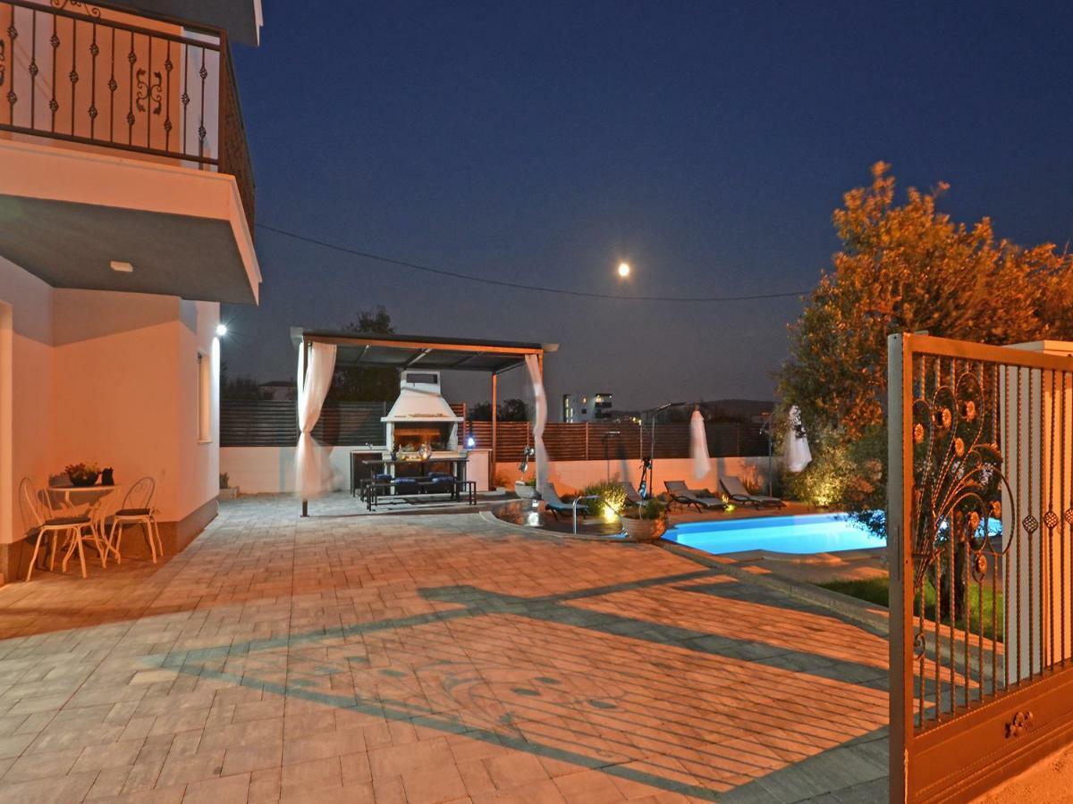 Deluxe Apartman Porto Трогір Екстер'єр фото
