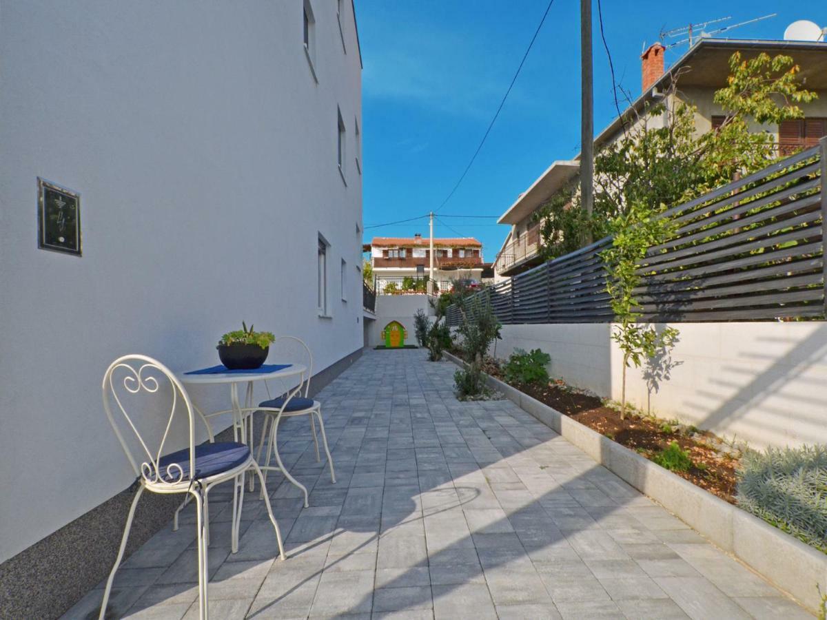 Deluxe Apartman Porto Трогір Екстер'єр фото
